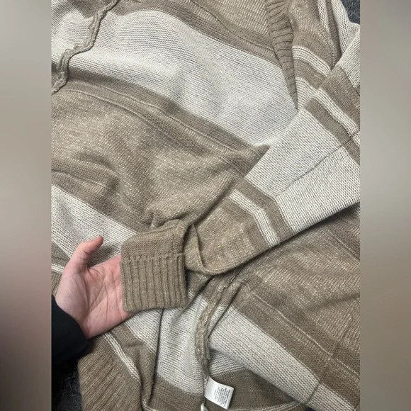 Y2k Long Striped Cardigan with Pockets! - Picture 8 of 15